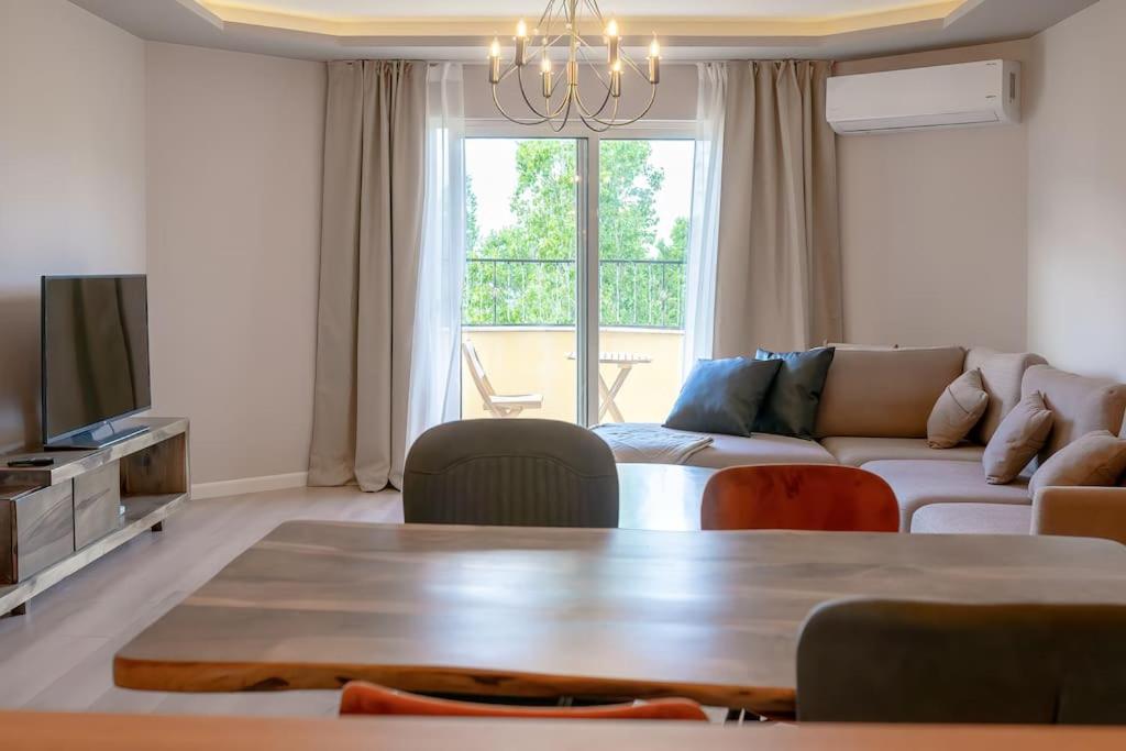 Adèle Apartment - Belleview - Hizvo