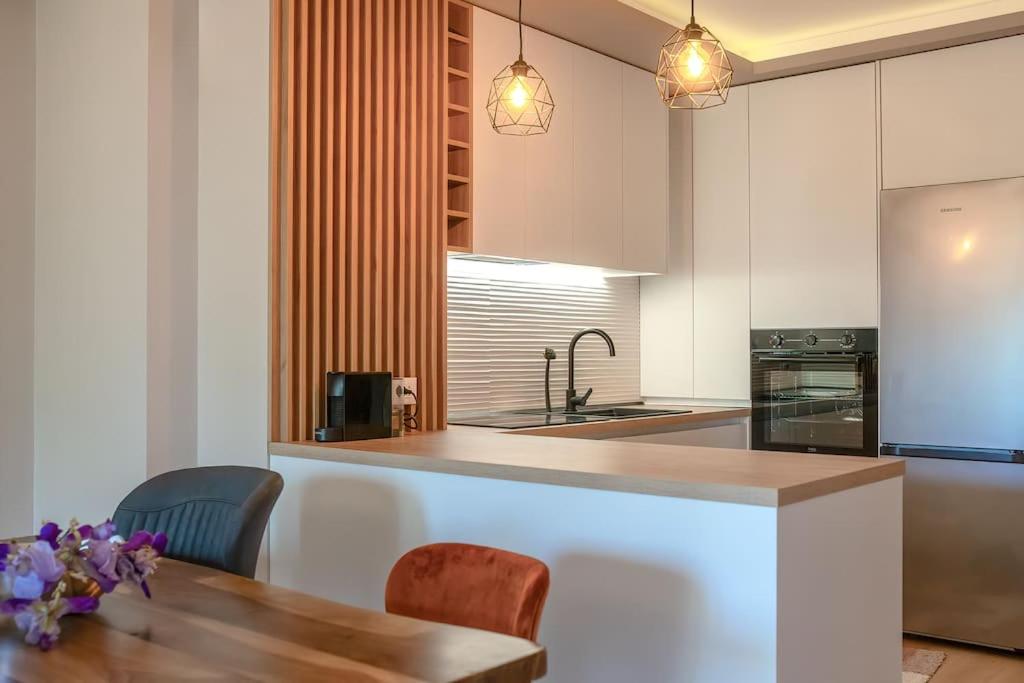 Adèle Apartment - Belleview - Hizvo