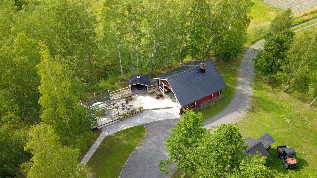 Lomahyppäys - Housity