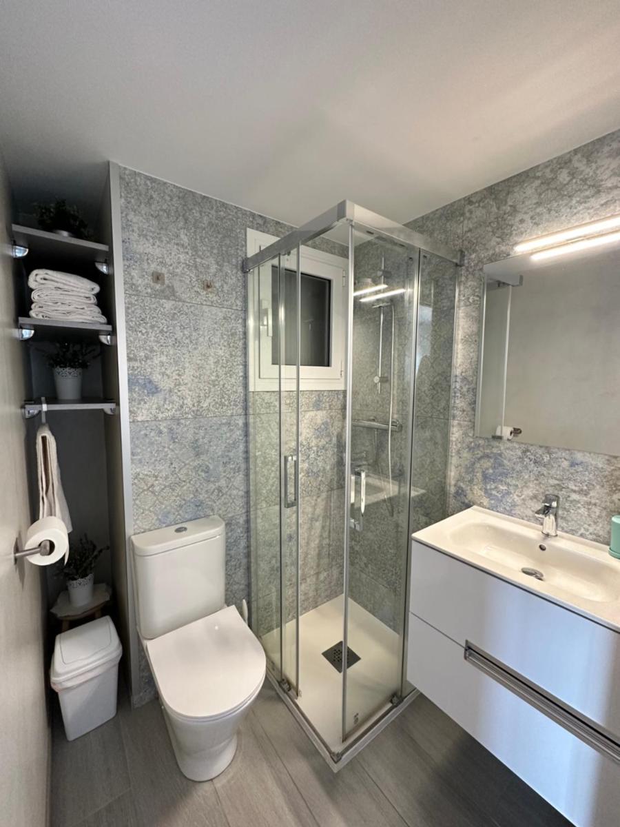 Estudio con Impresionantes Vistas al Mar - Housity