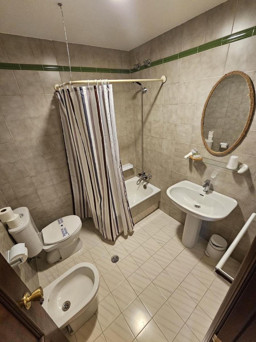 Hotel Cais - Housity