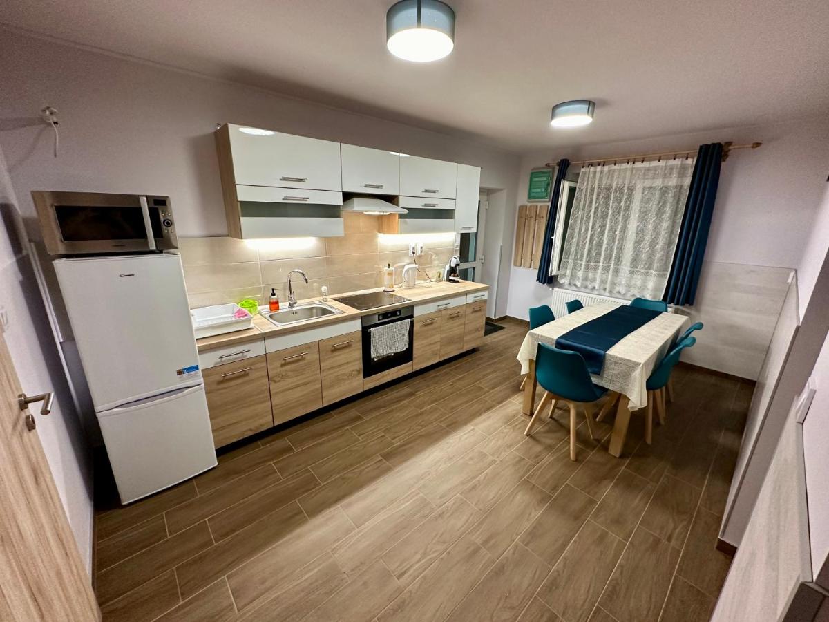 ArZa Sóstó Apartman - Housity