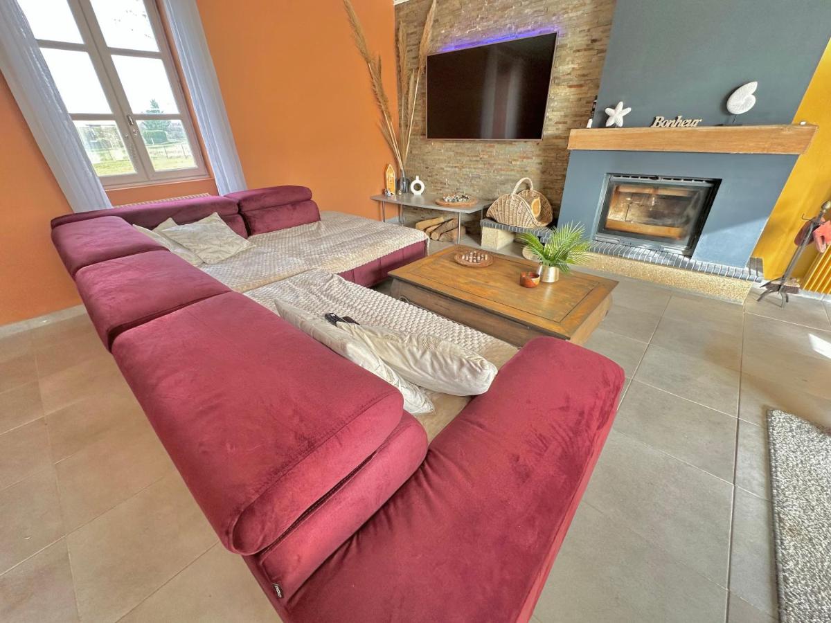 Grande Maison familiale bien équipée avec Billard - Housity