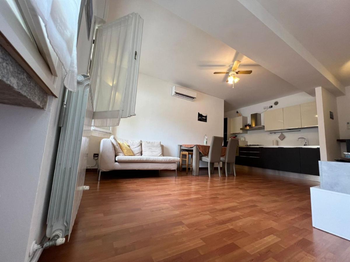 Casa Nostra - Housity