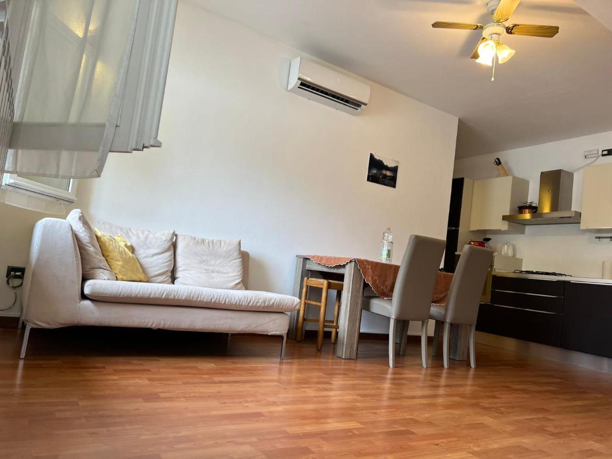 Casa Nostra - Housity
