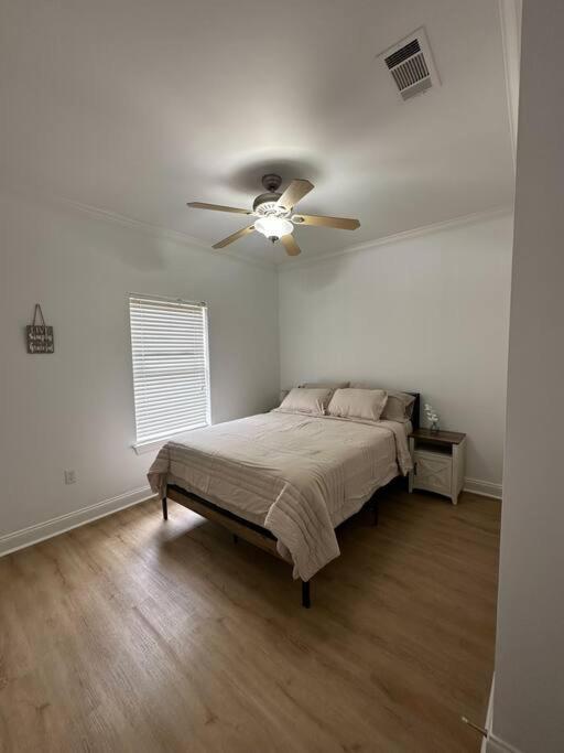 Entire House In Baton Rouge - Housity