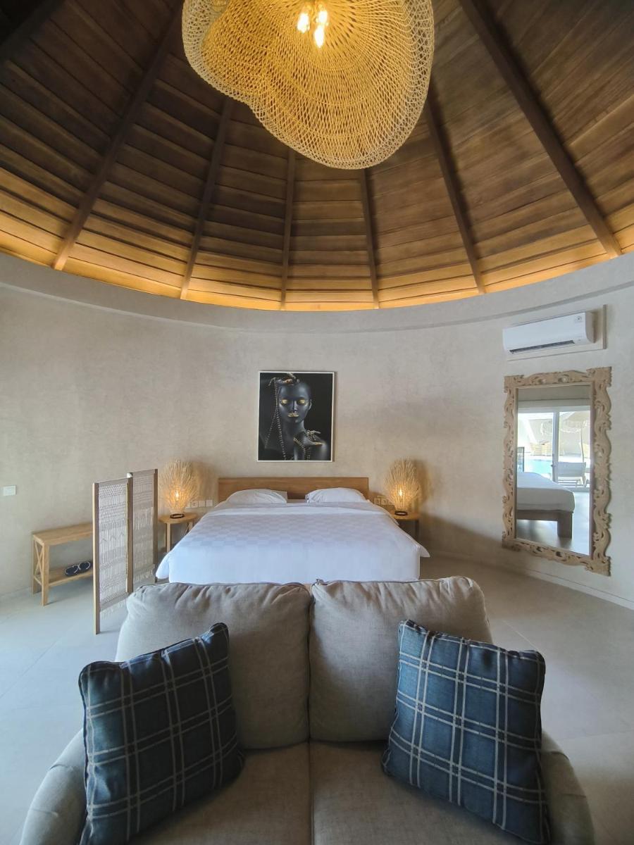 Villa Suerte - Housity