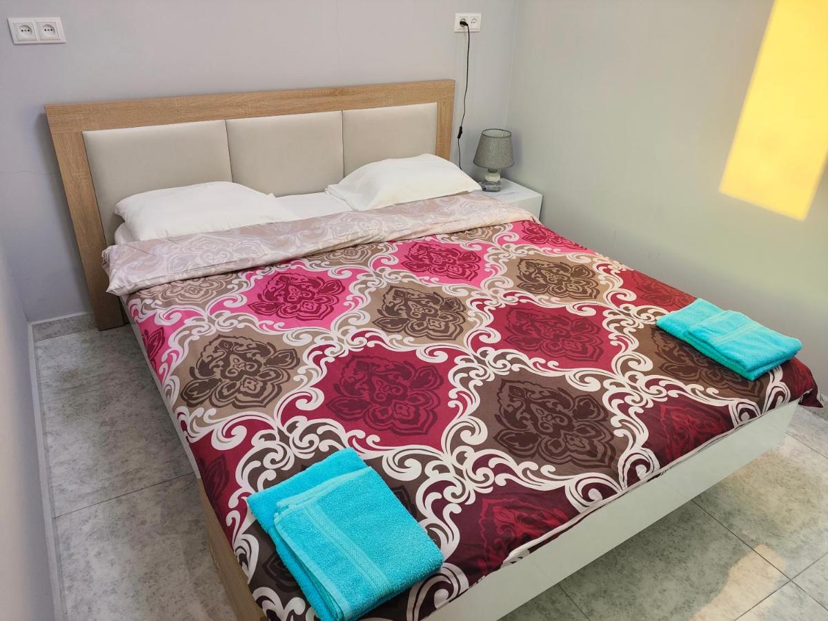 Apex rest house - Housity