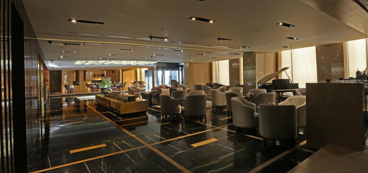 Lancaster Plaza Beirut - Housity