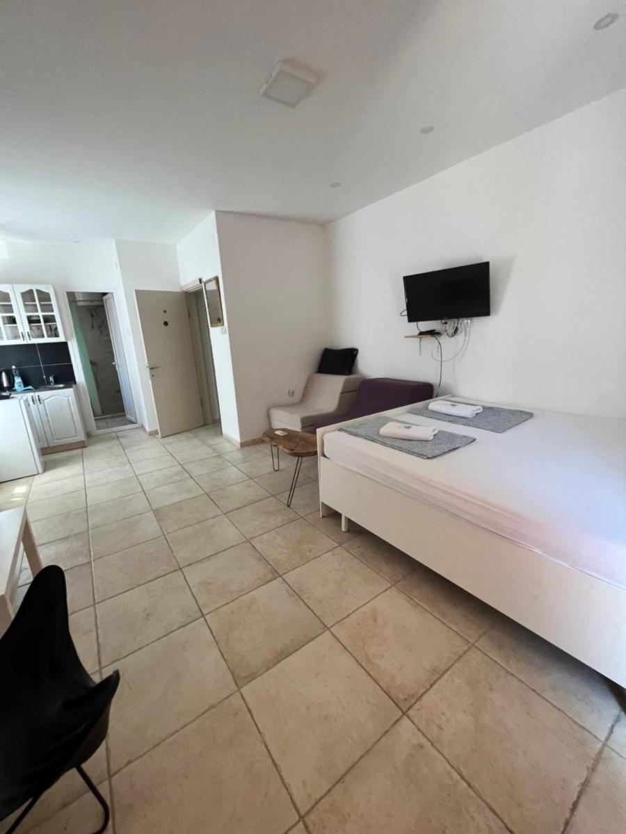 IN Villa Guesthouse - Housity