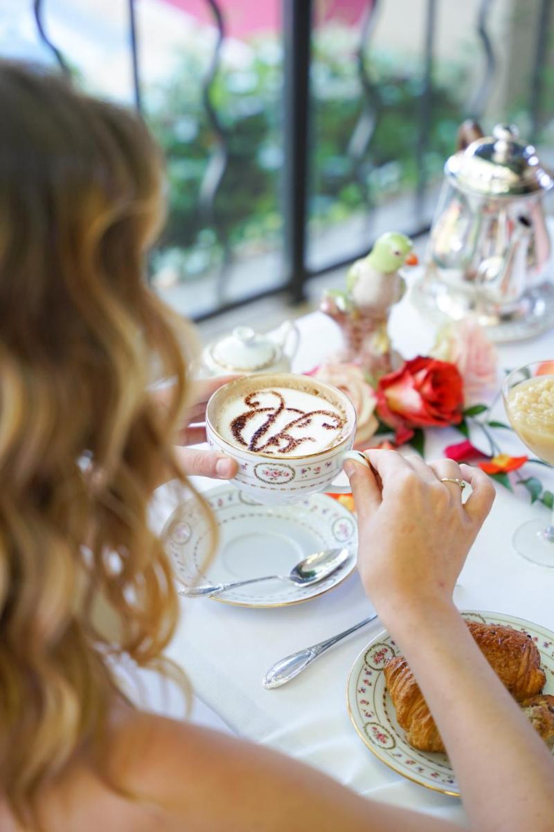 Nourriture dans l'hôtel ou à proximité