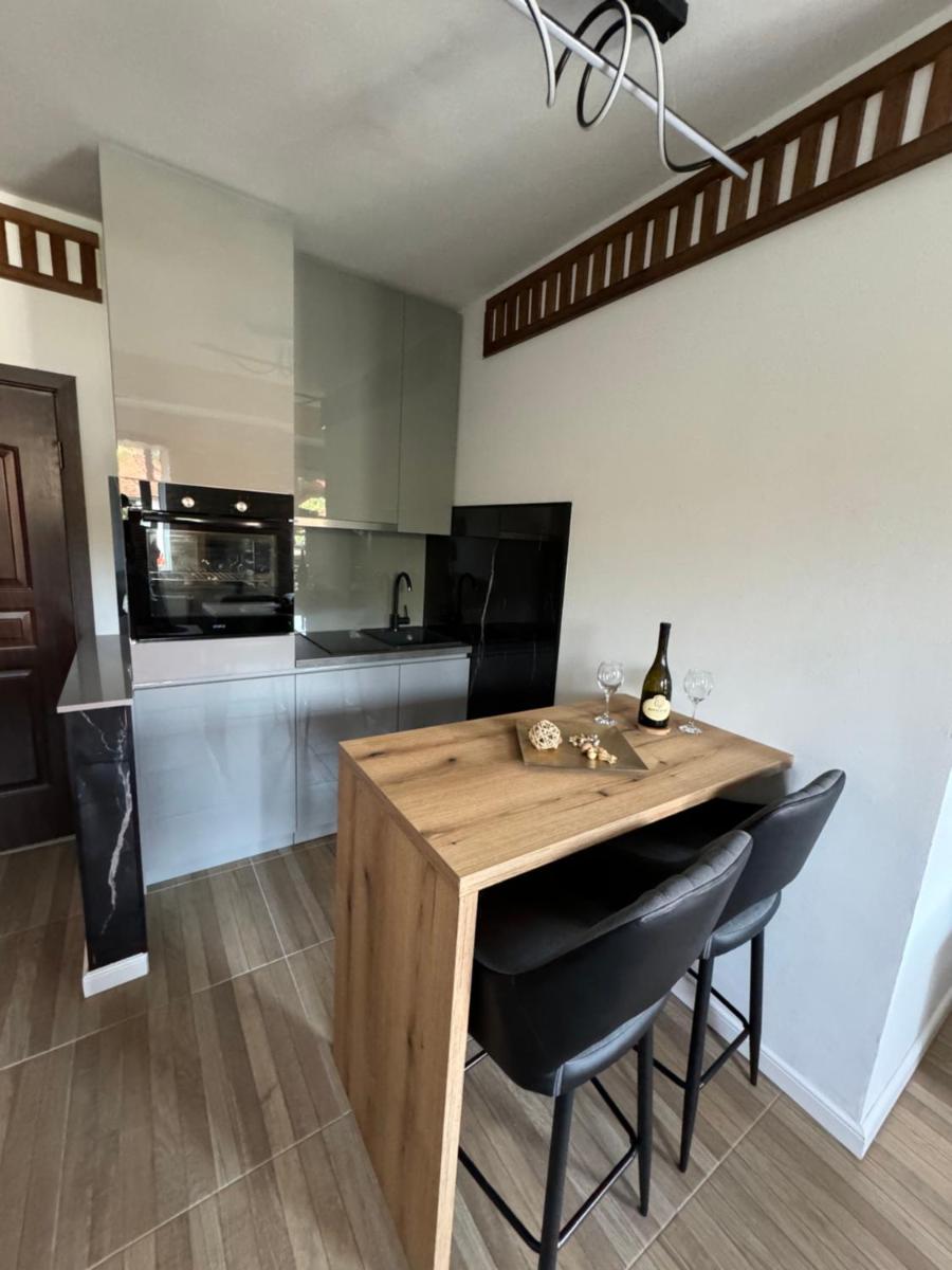 Apartments Radović - Housity