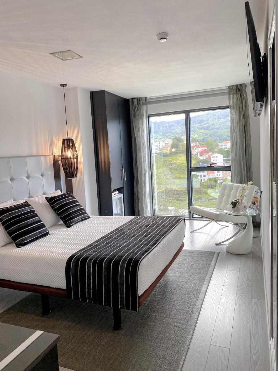 Hotel Noia - Housity