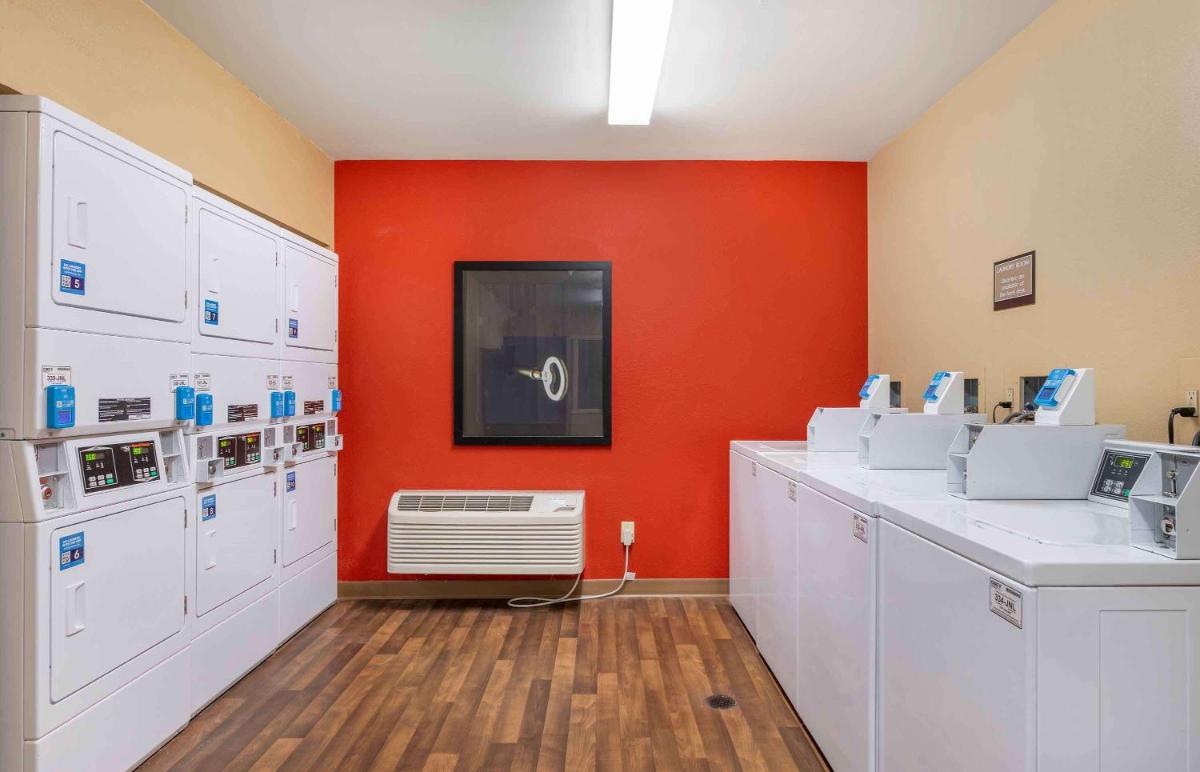 Extended Stay America Select Suites - Peoria - North - Housity