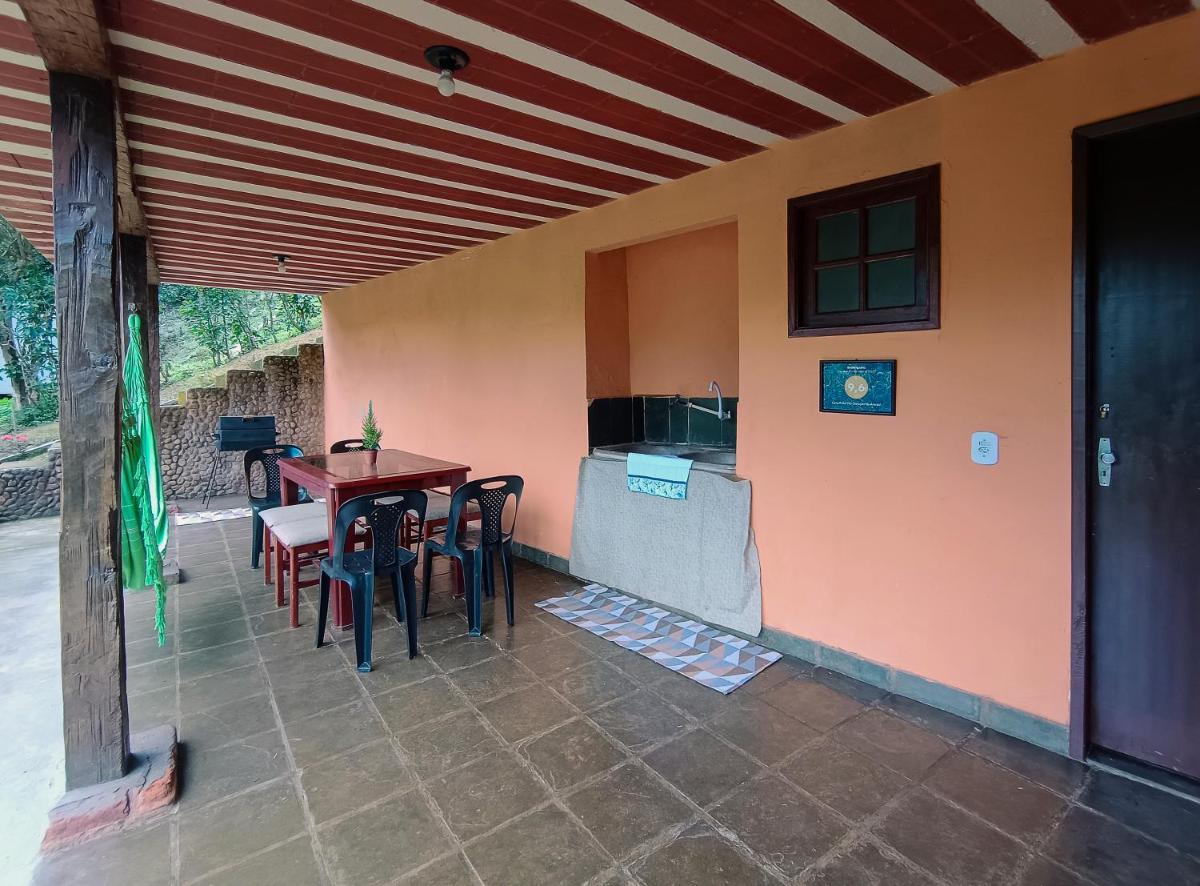 Casa Fofa! No Coração de Araras! - Housity