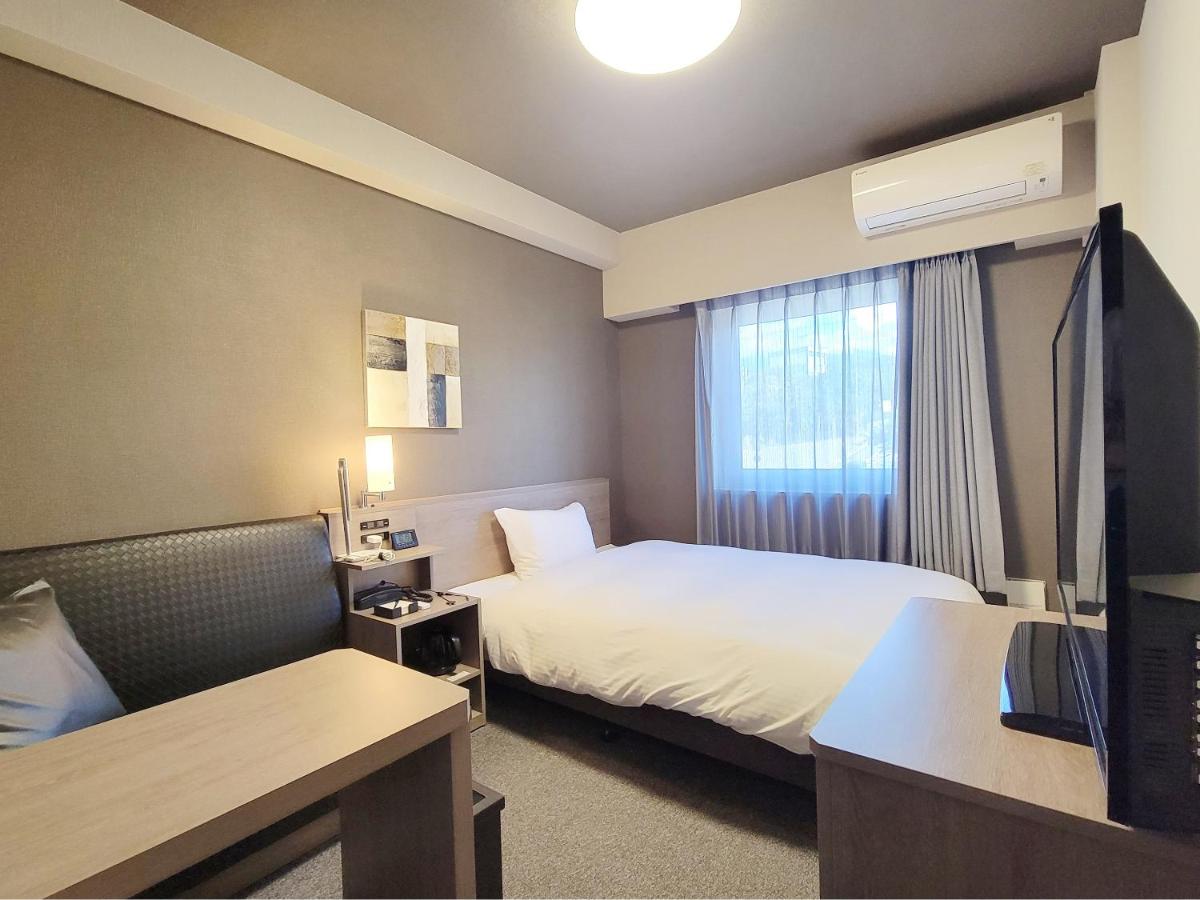 Hotel Route-Inn Komoro - Housity