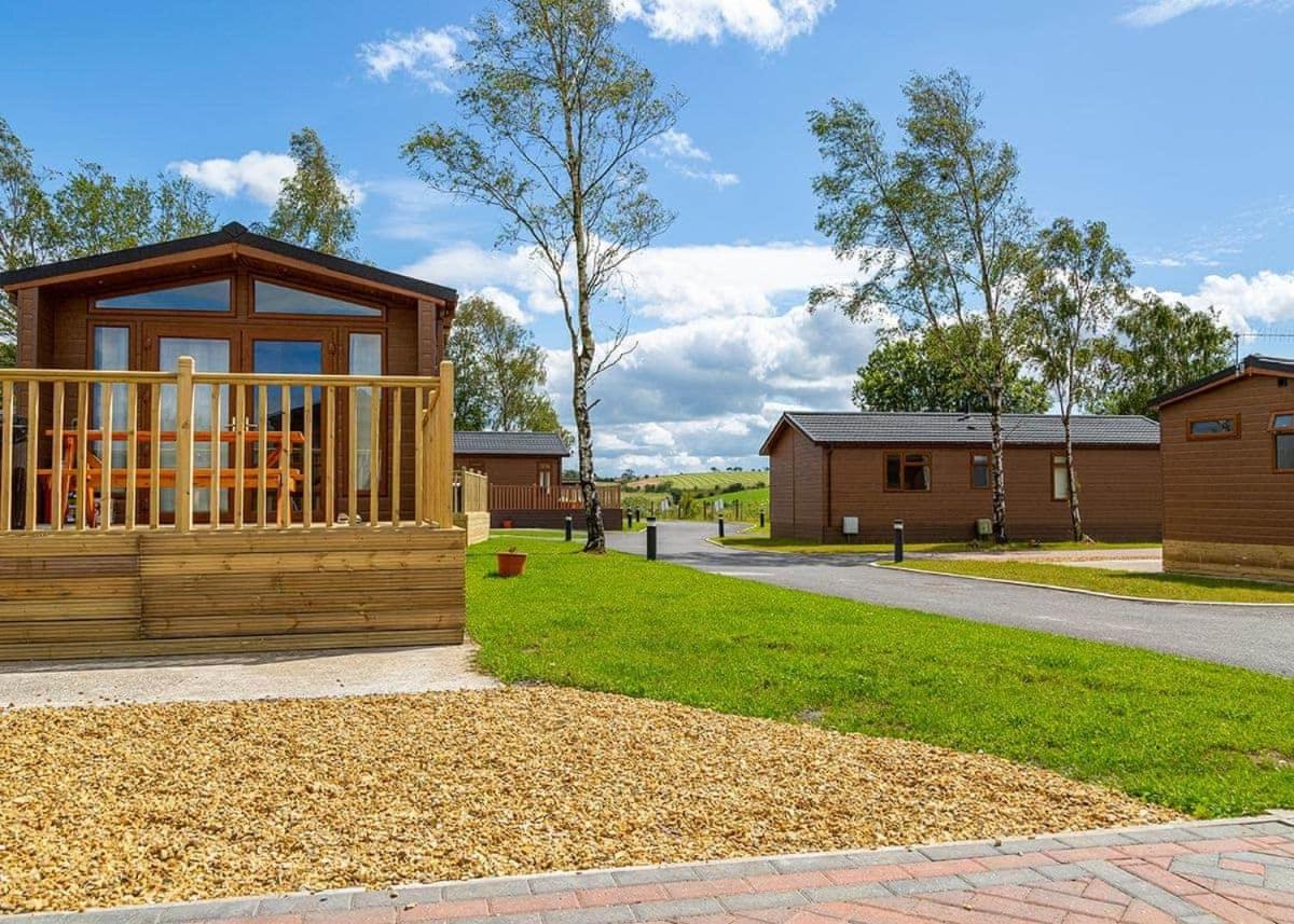 Great Harlow Views - Housity
