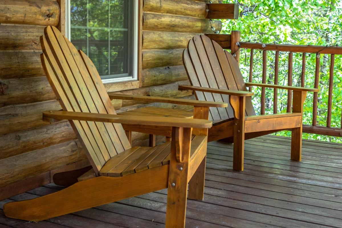 Nature's View Retreat Serenity and Splendor - Housity