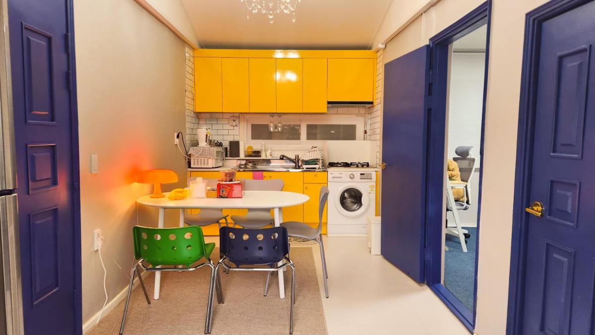 Daejeon St Entire House - Housity