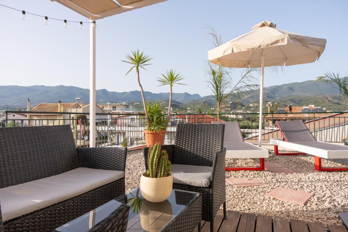Rooftop 11 - Housity