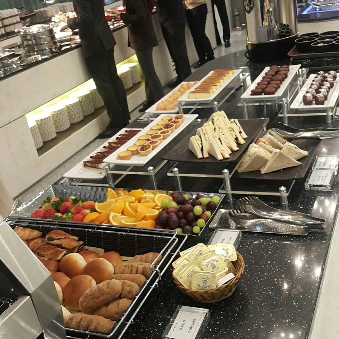 Terminal 2 Transit Hotel Incheon Airport - Housity
