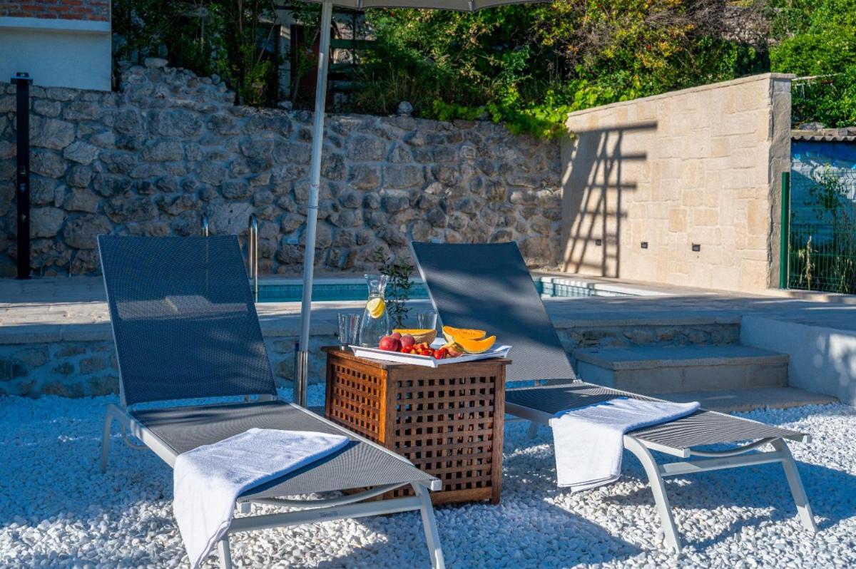 House Dida Mate - cozy house in nature with pool - Housity
