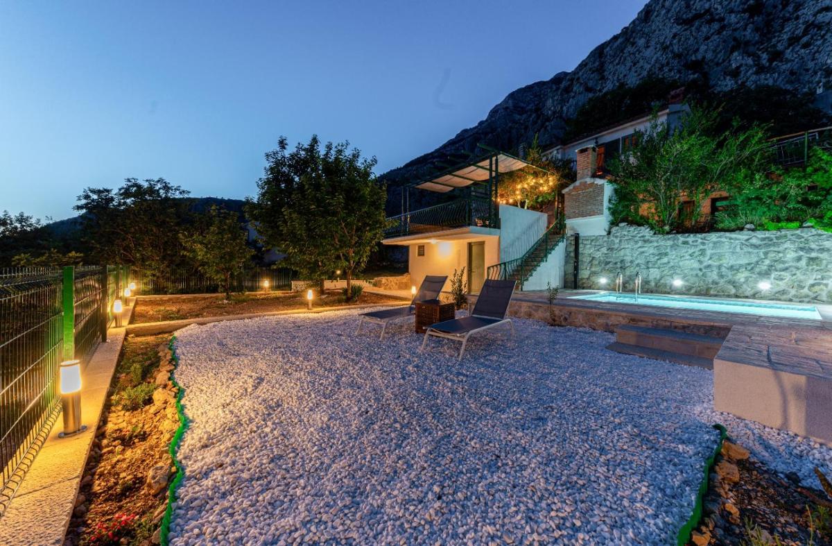 House Dida Mate - cozy house in nature with pool - Housity
