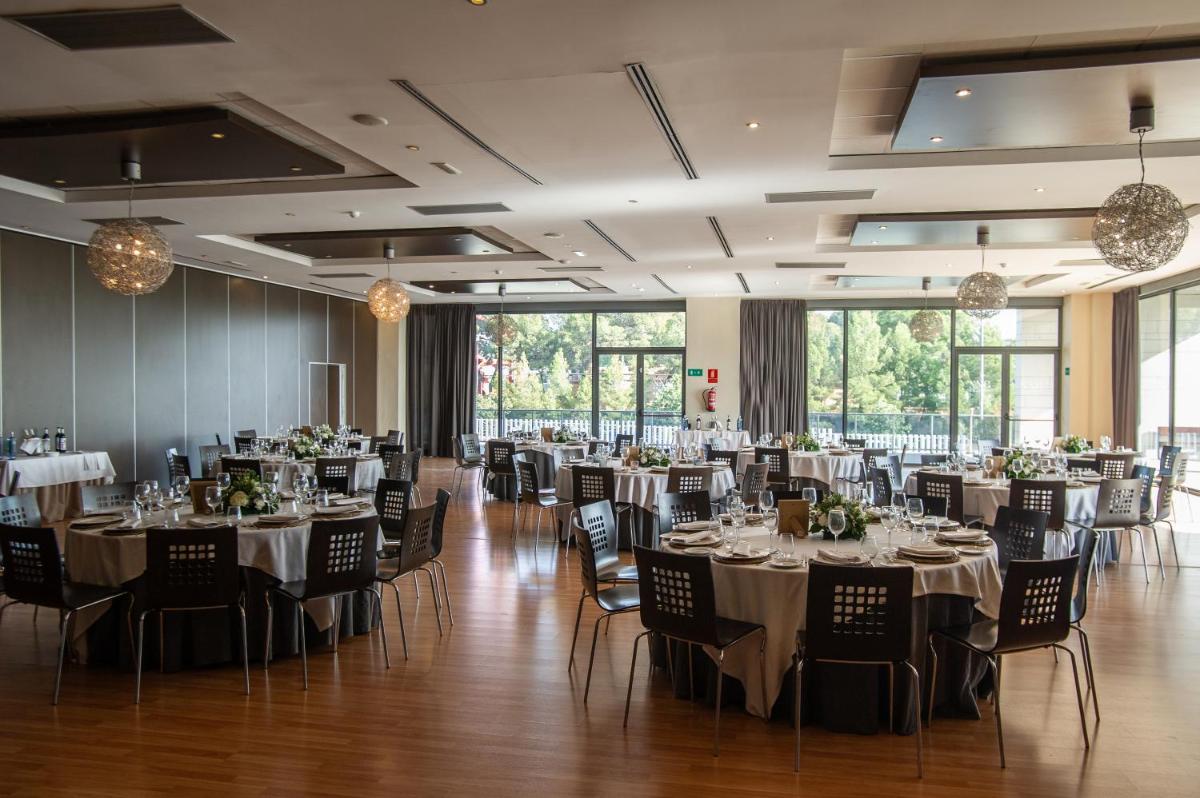 AZZ Valencia Congress Hotel & Spa - Housity