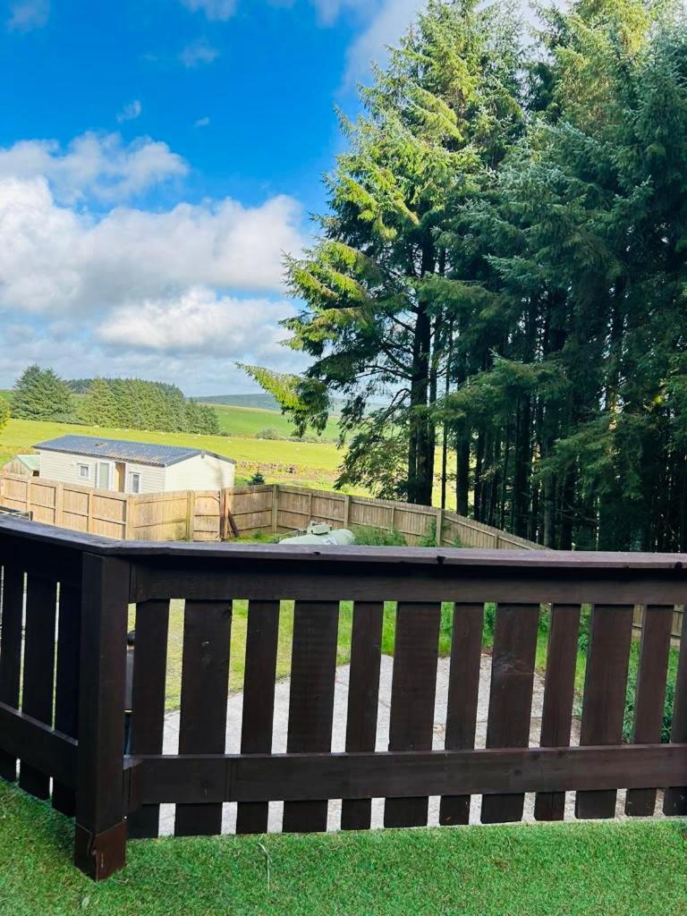 Camping Pods at Colliford Tavern - Housity
