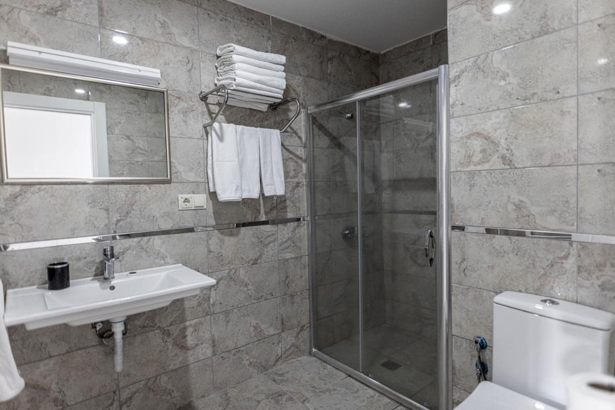Z&B HOME - Housity