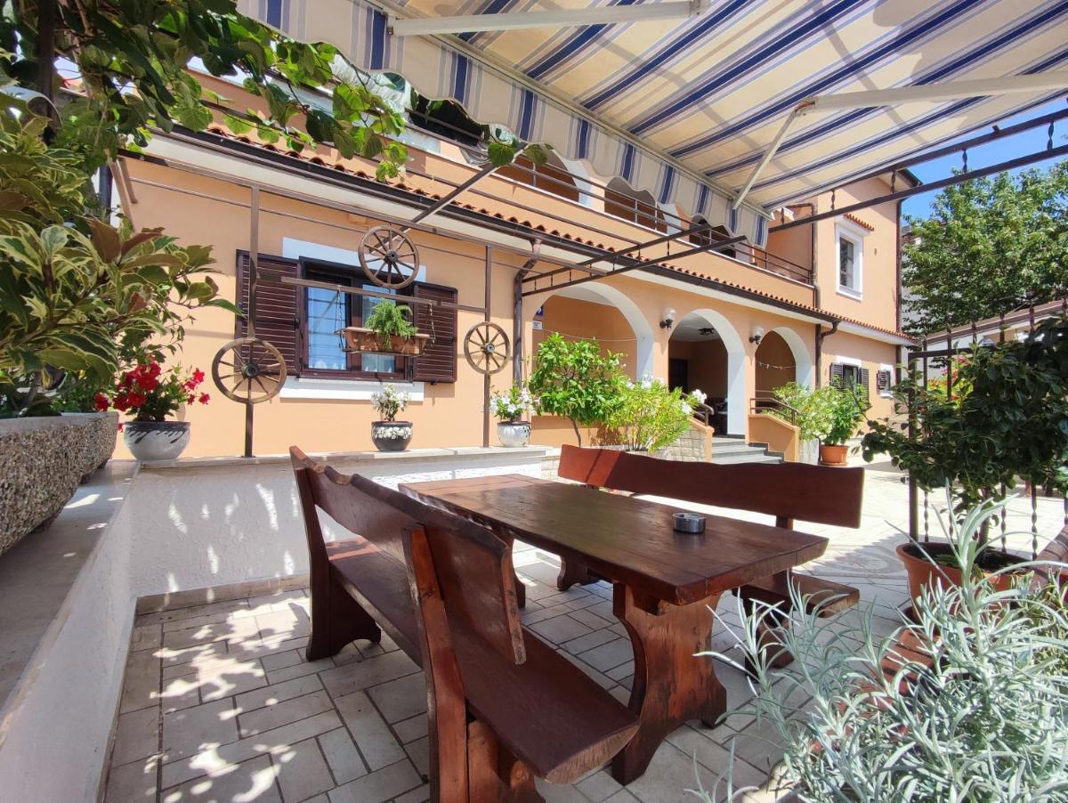 M&R apartmani Rovinj - Housity