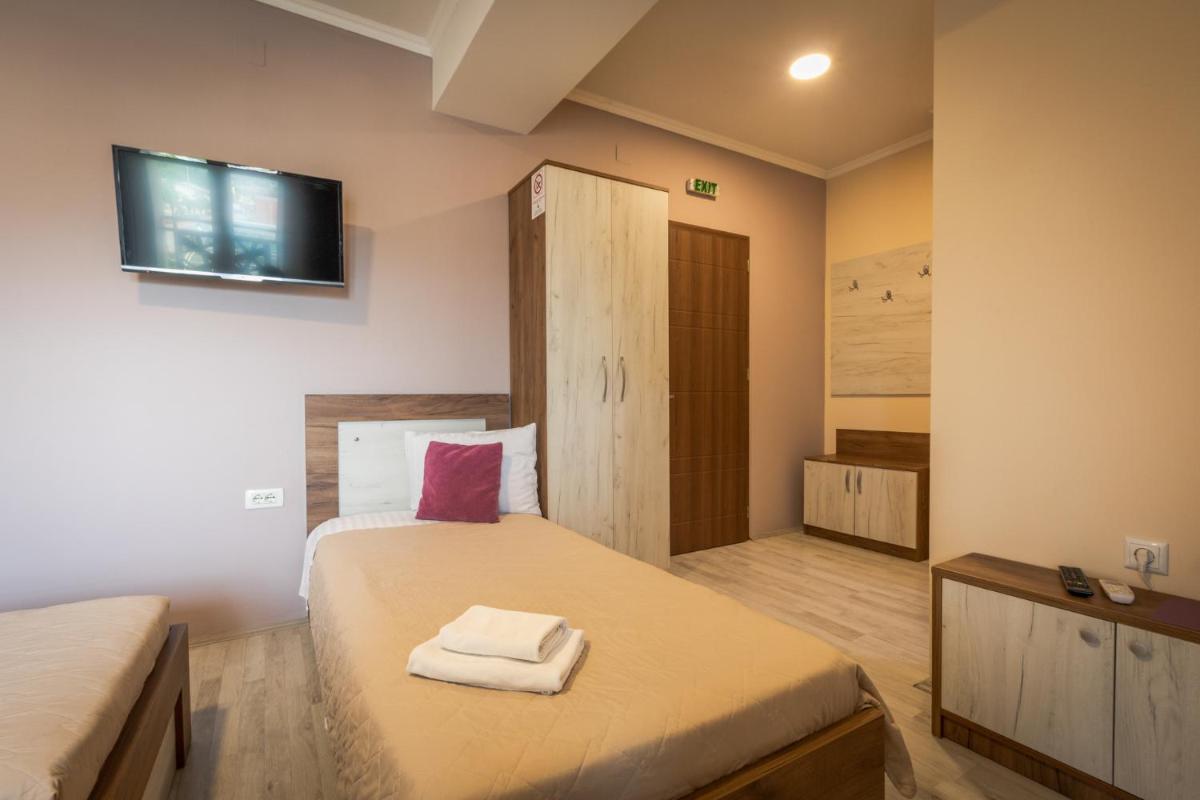 Boulevard Apartments - Housity