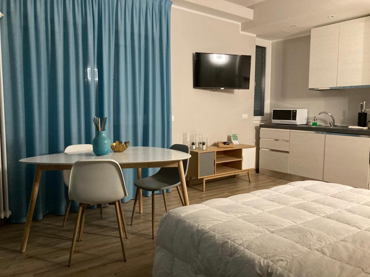 LovingStresa Studio in the heart of the town - Hizvo