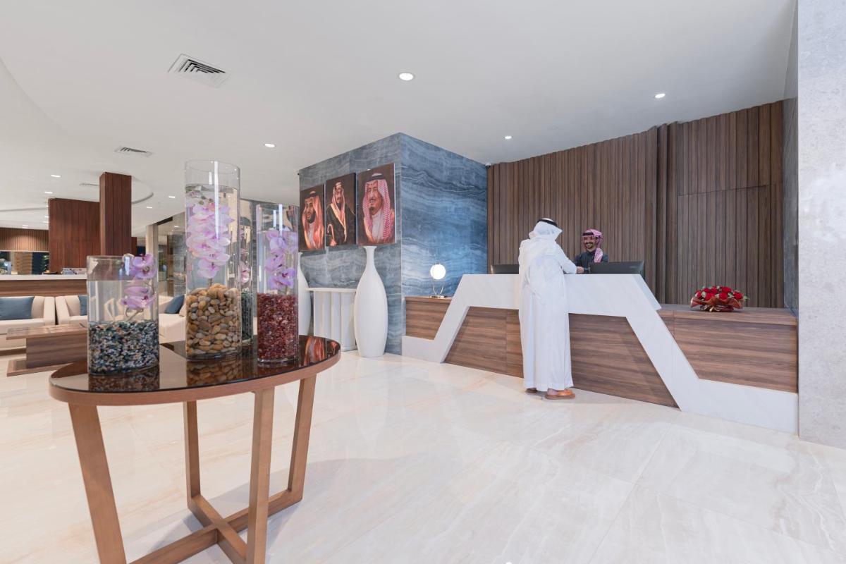 Suitetrails - Corp Yanbu Hotel فندق كورب ينبع