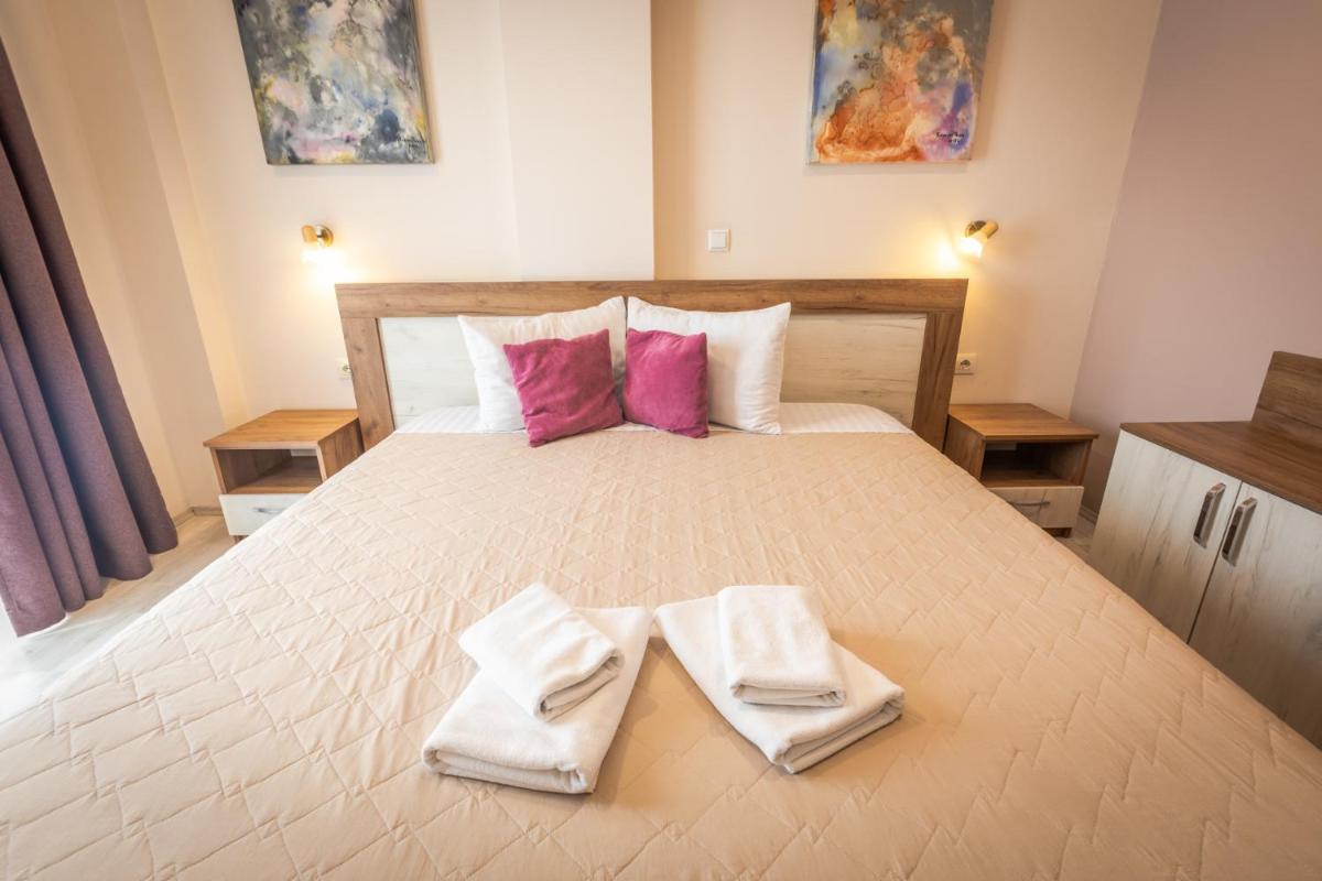 Boulevard Apartments - Housity
