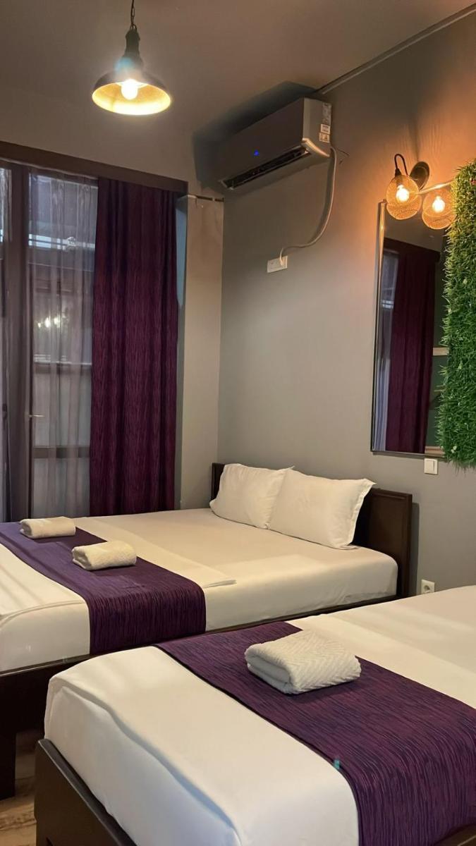 Hotel In Time - Housity