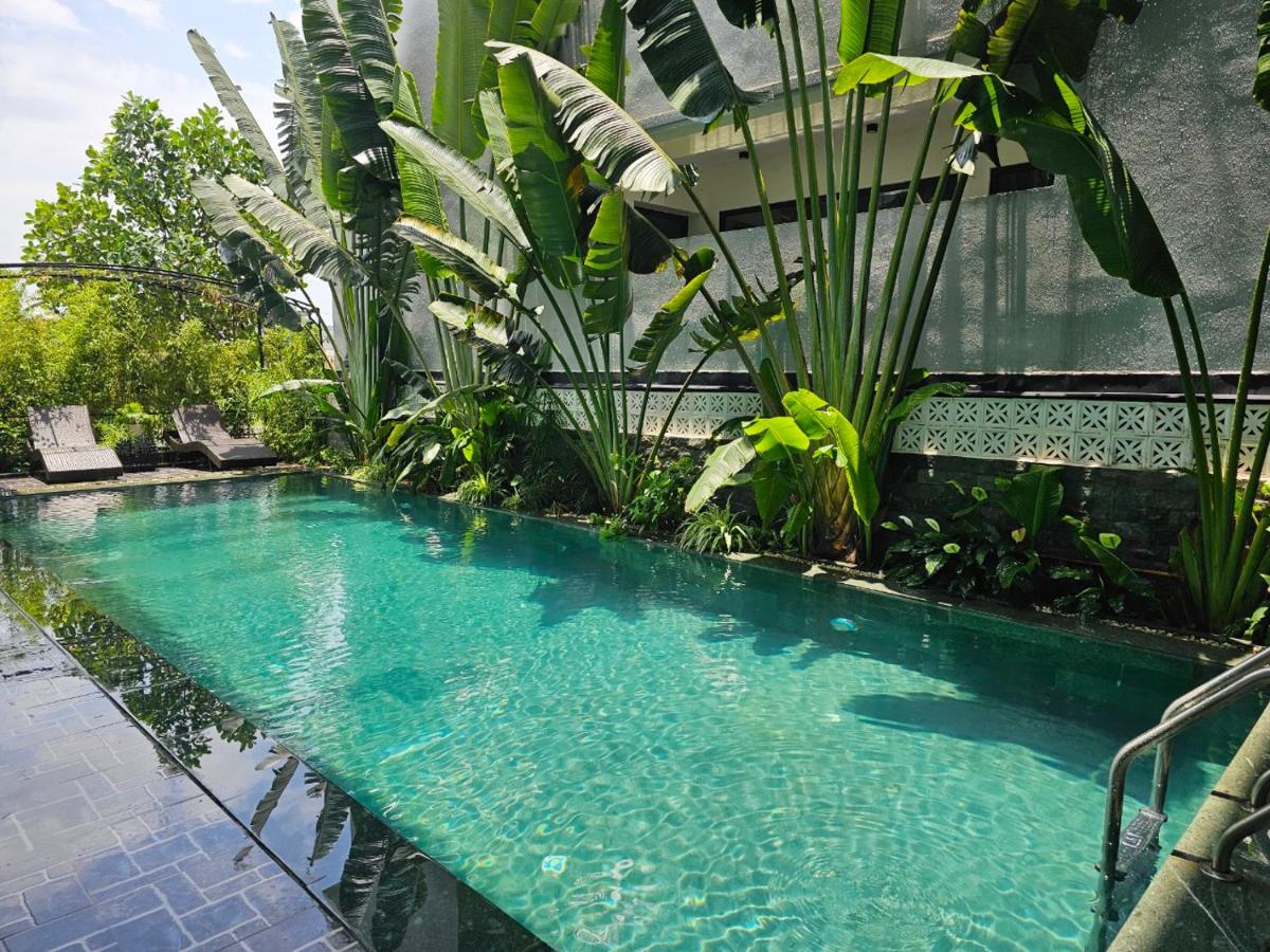 Lotus Hotel Ninh Bình - Housity