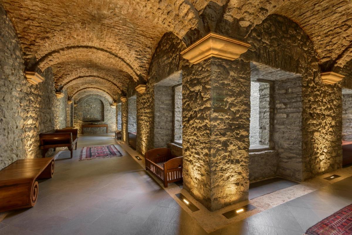 Imagen de la galería de Hotel & Spa Monasterio de Boltaña, en Boltaña