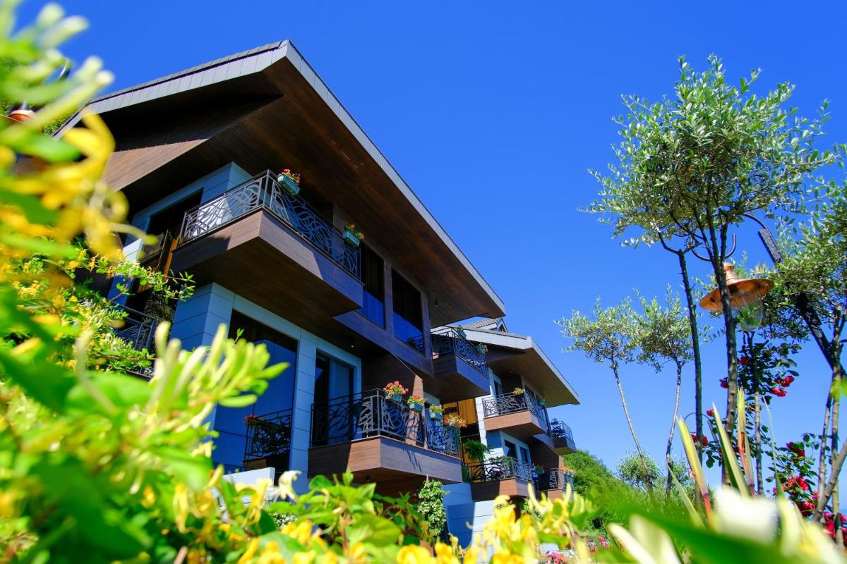Peerless Villas Hotel - Housity