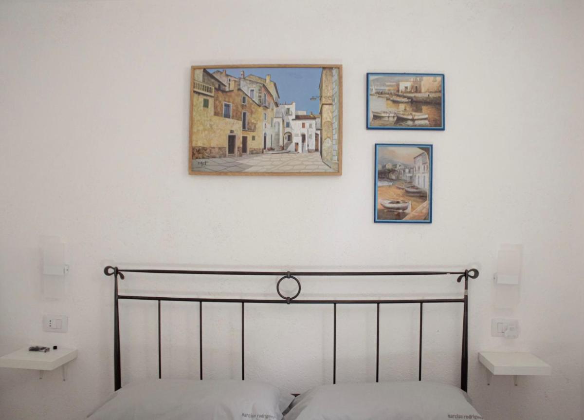 Leone Guest House - Housity