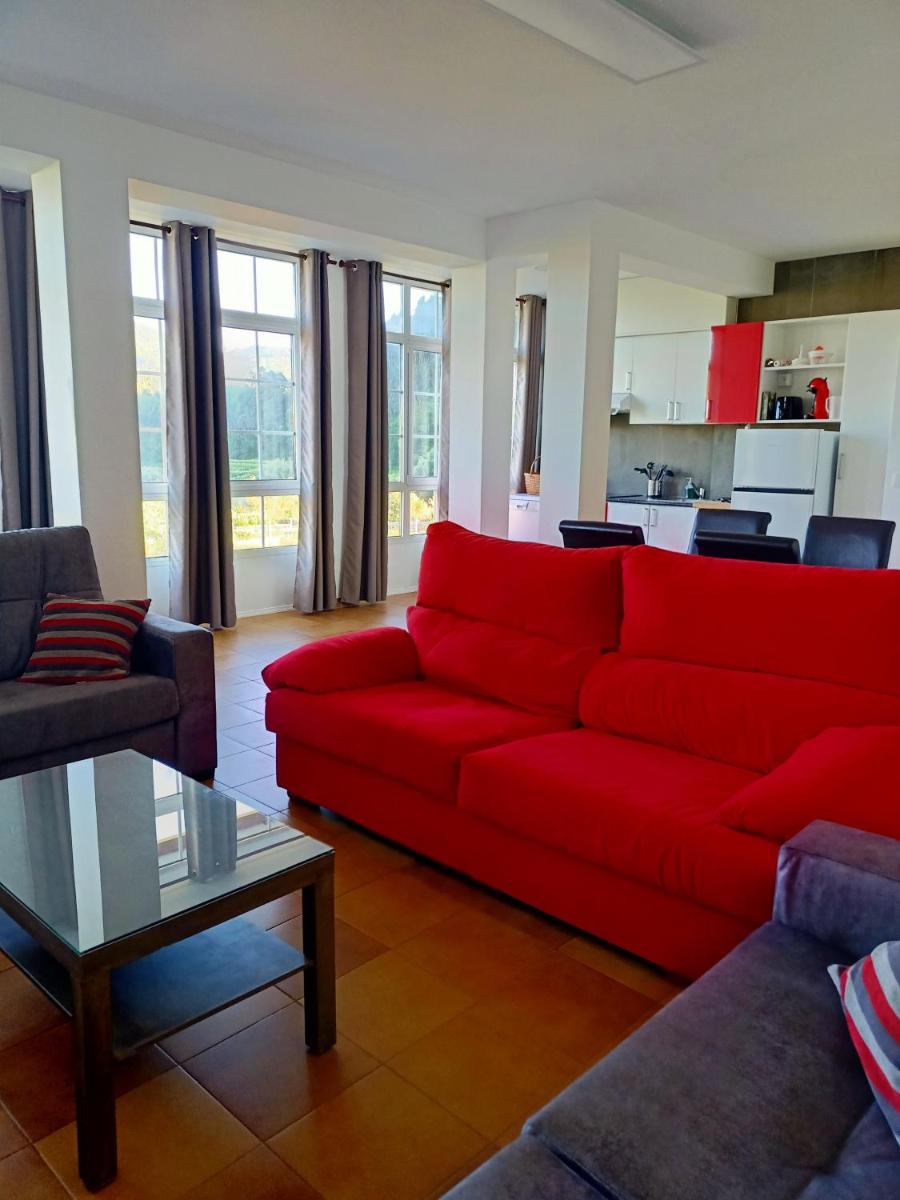 Apartamento en bloque vivienda con piscina y barbacoa a 15 min de la playa - Housity