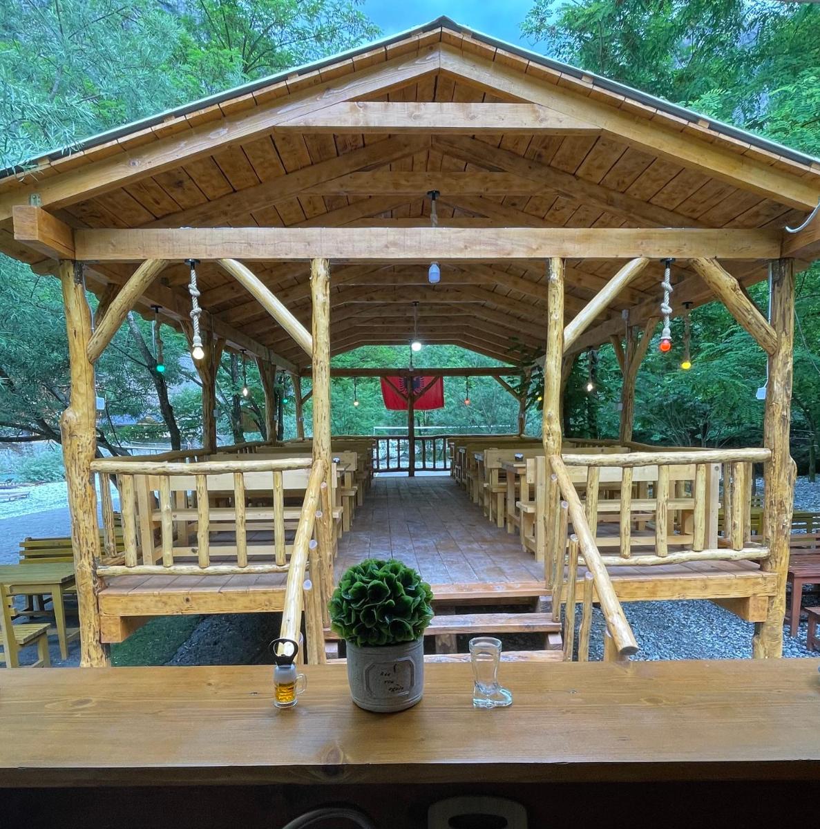 Suitetrails - Guri i Lekës Guesthouse
