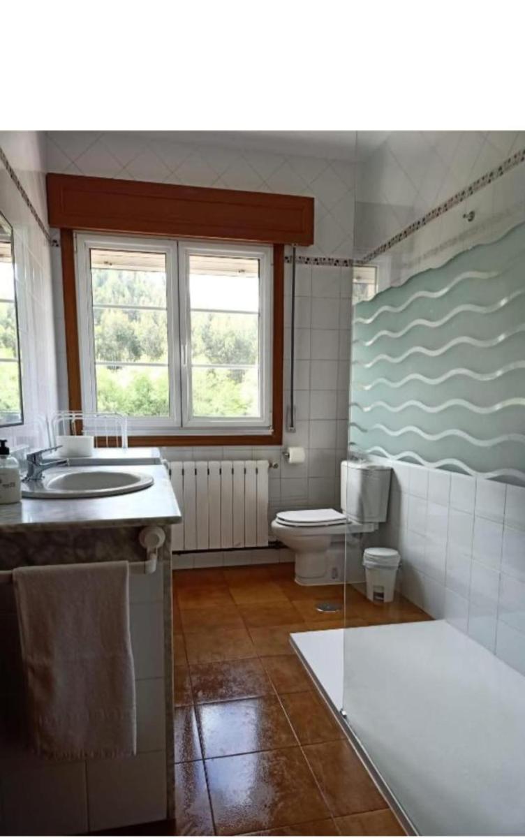 Apartamento en bloque vivienda con piscina y barbacoa a 15 min de la playa - Housity