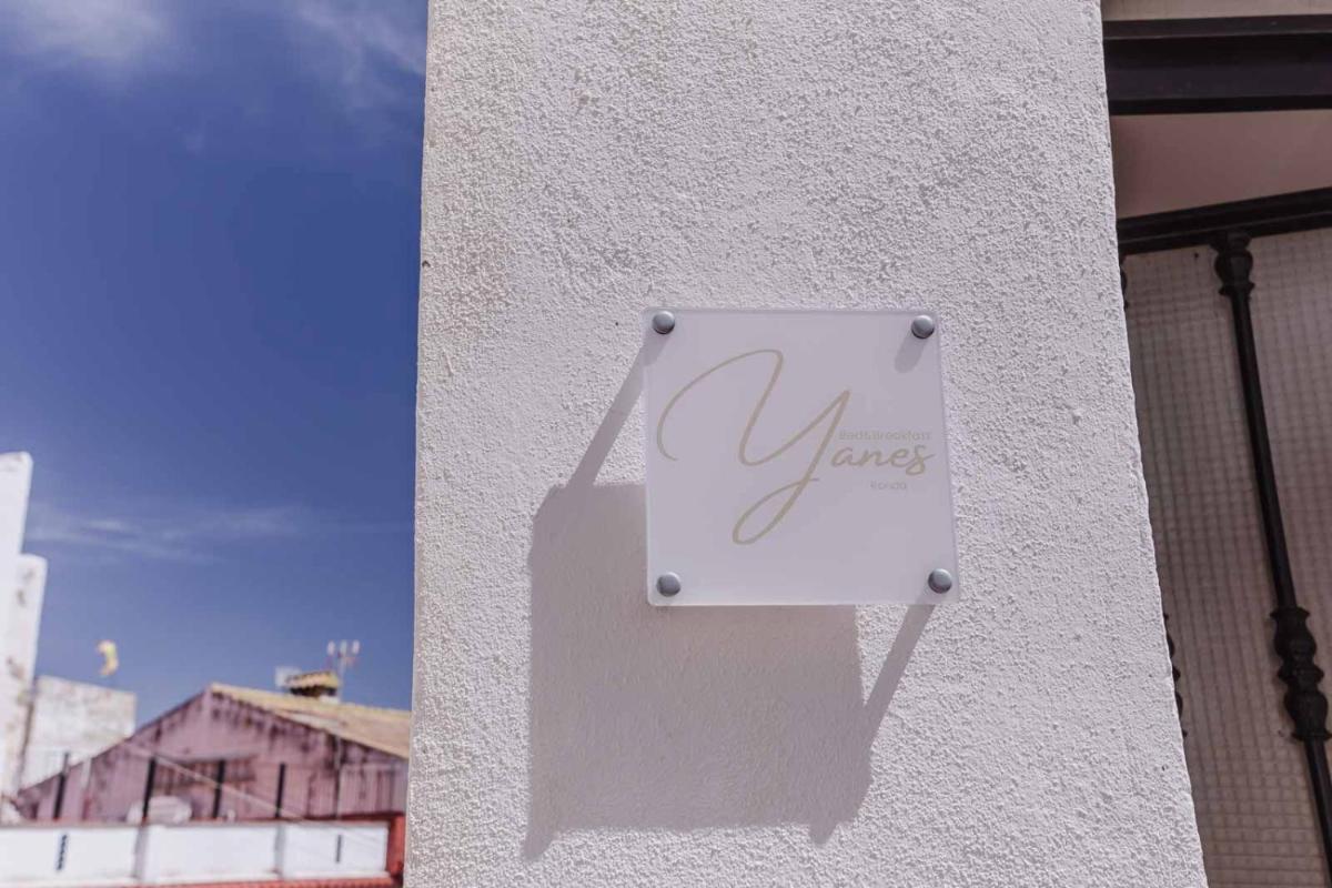 Yanes Bed And Breakfast Ronda - Housity