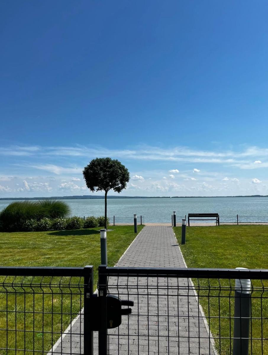 Apartman Balaton privát stranddal - Housity