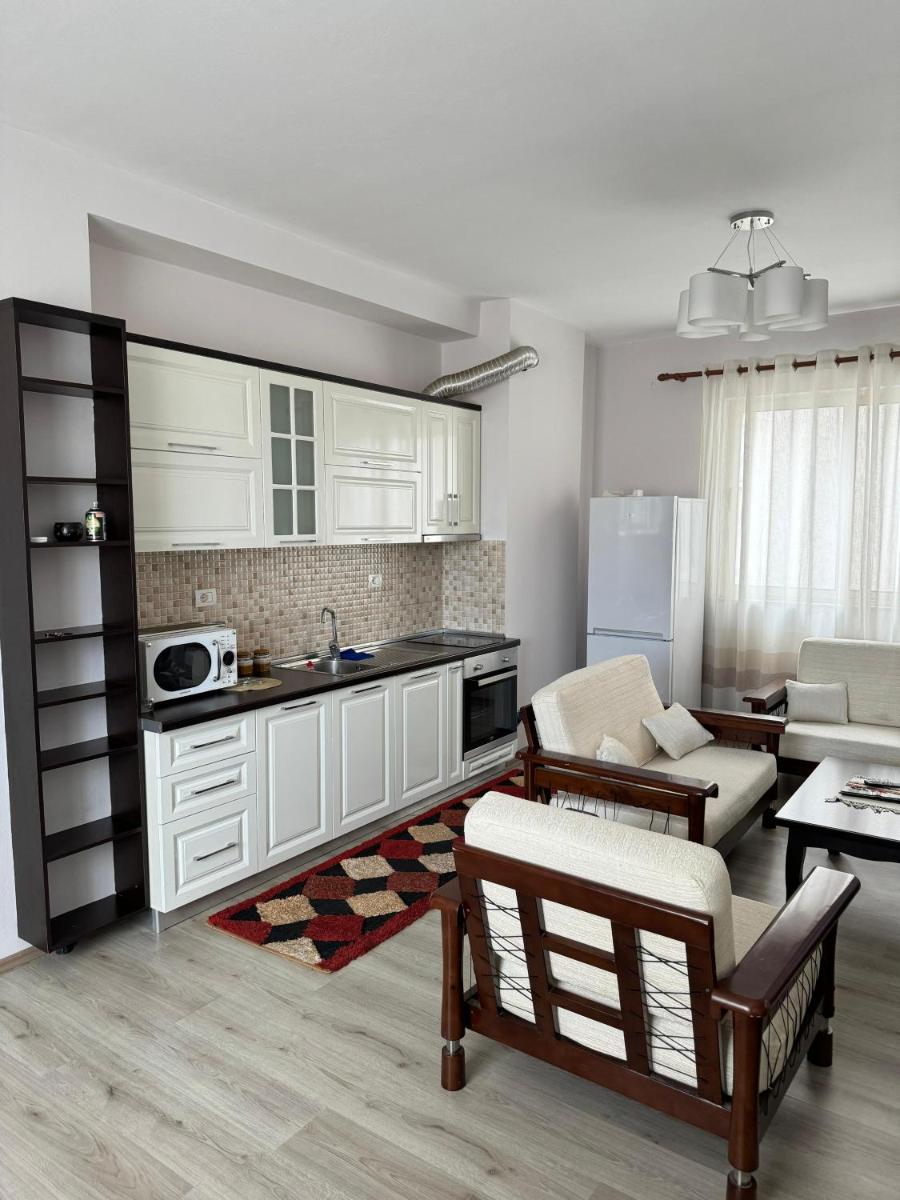 Suitetrails - Shkodra Shared-Apartment