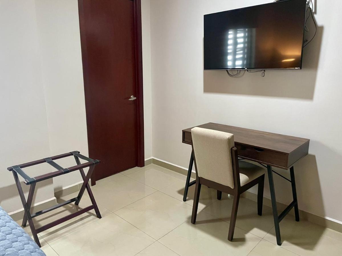 Ground floor apartment close to the beach, shops and restaurants - Hizvo
