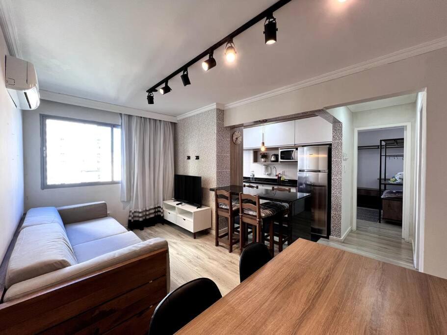 Suitetrails - Apartamento quadra mar completo à 60m da praia