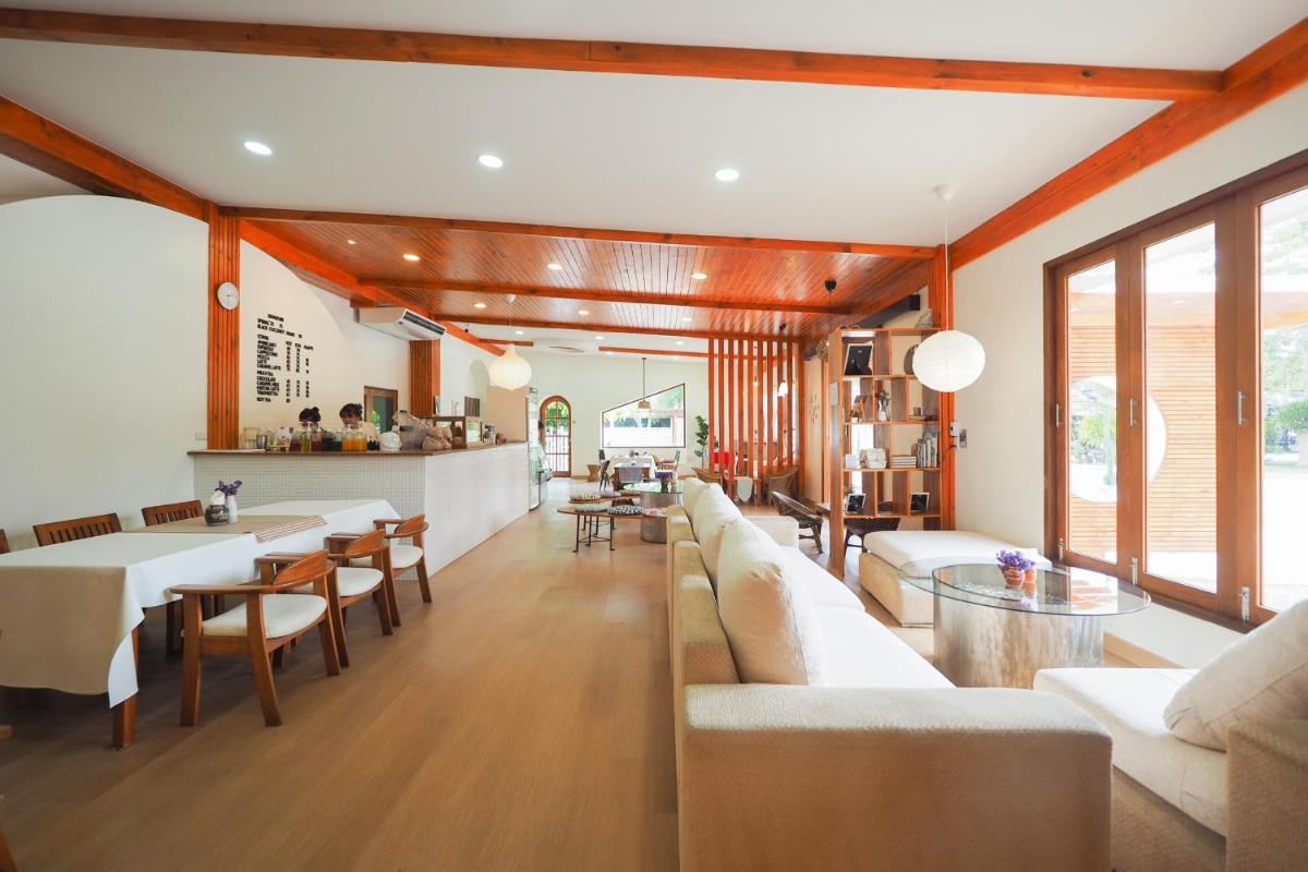 Maikaew Damnoen Resort - Housity