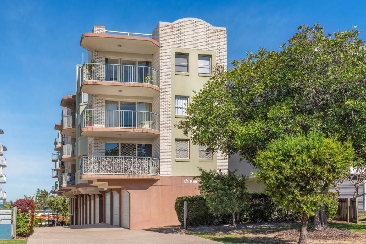 Nautilus Unit 3 Kings Beach QLD - Housity